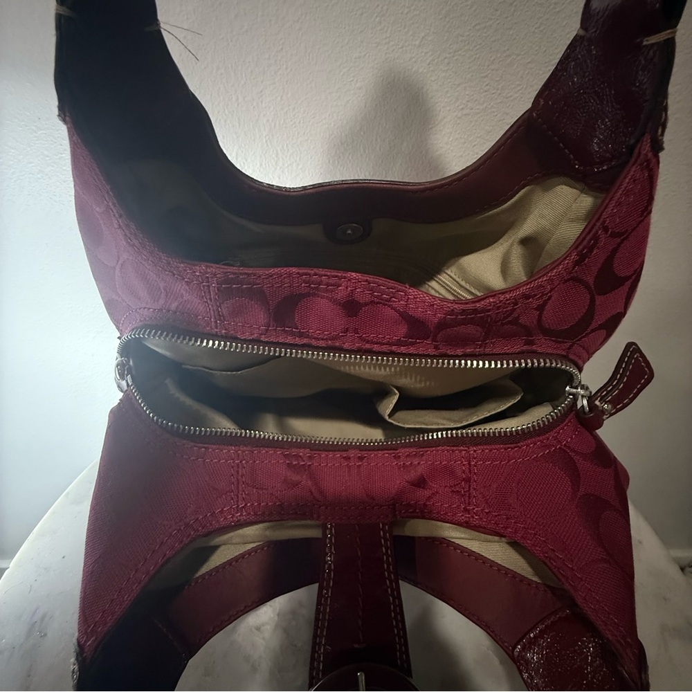 Vintage Coach Lynn SoHo Signature Canvas Cherry Red Shoulder Hobo Bag F17094 - Picture 7 of 12